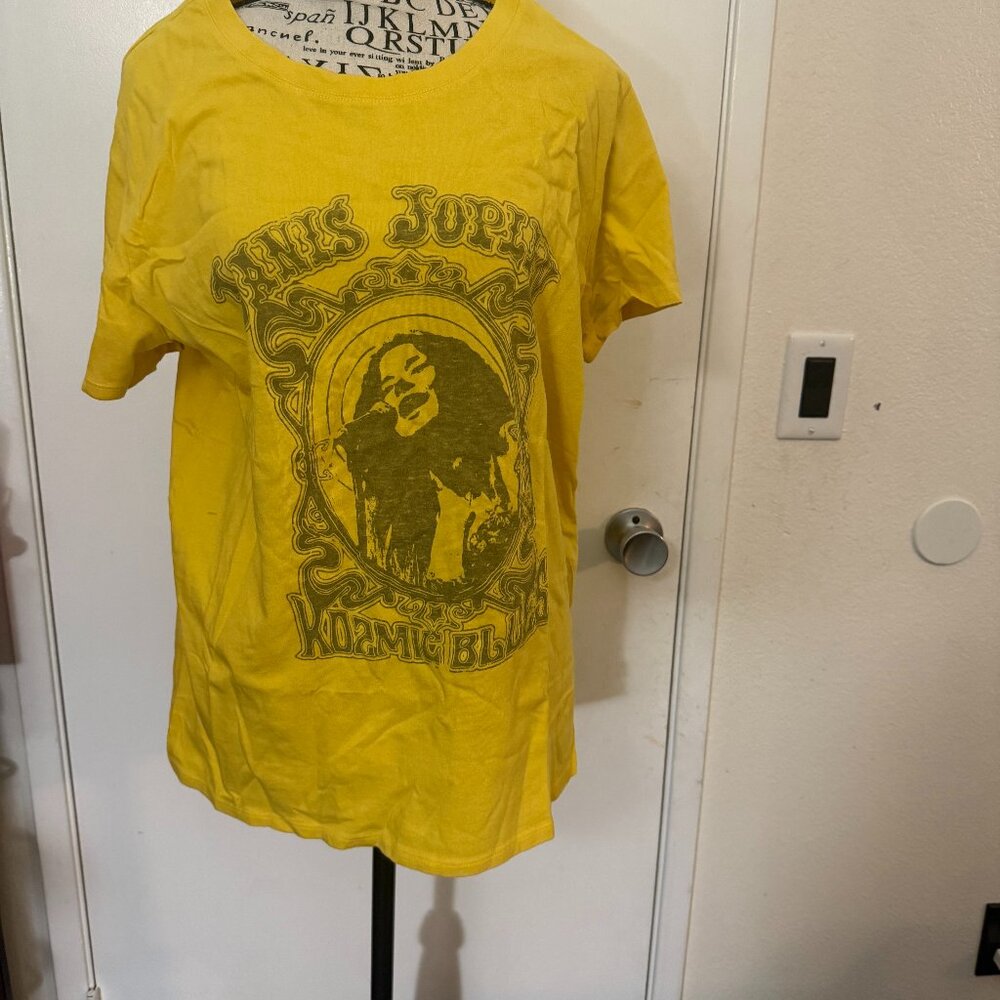 NWT Lucky Brand Tee